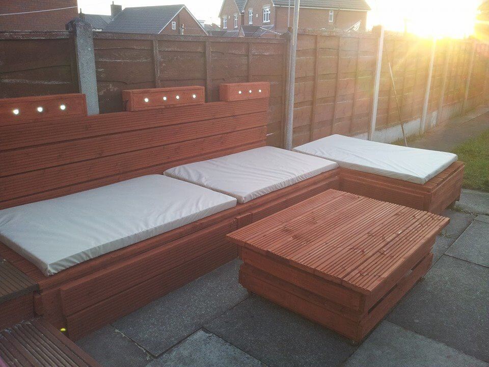 recycled pallet and old wood patio sofa