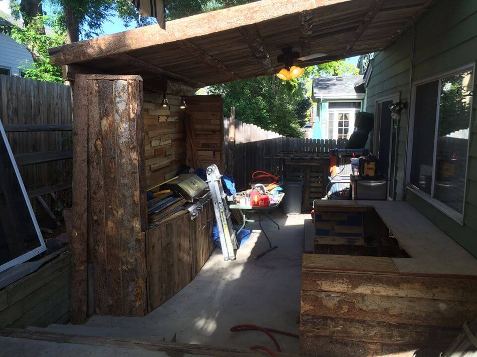 upcycled pallet outdoor kitchen