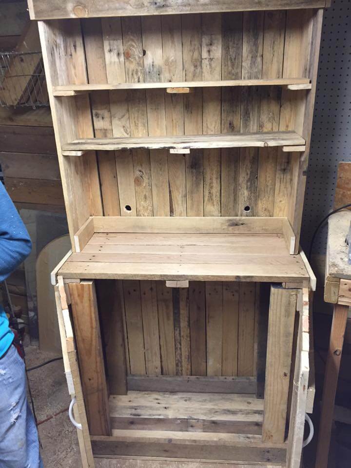 rusitc yet modern pallet kitchen hutch
