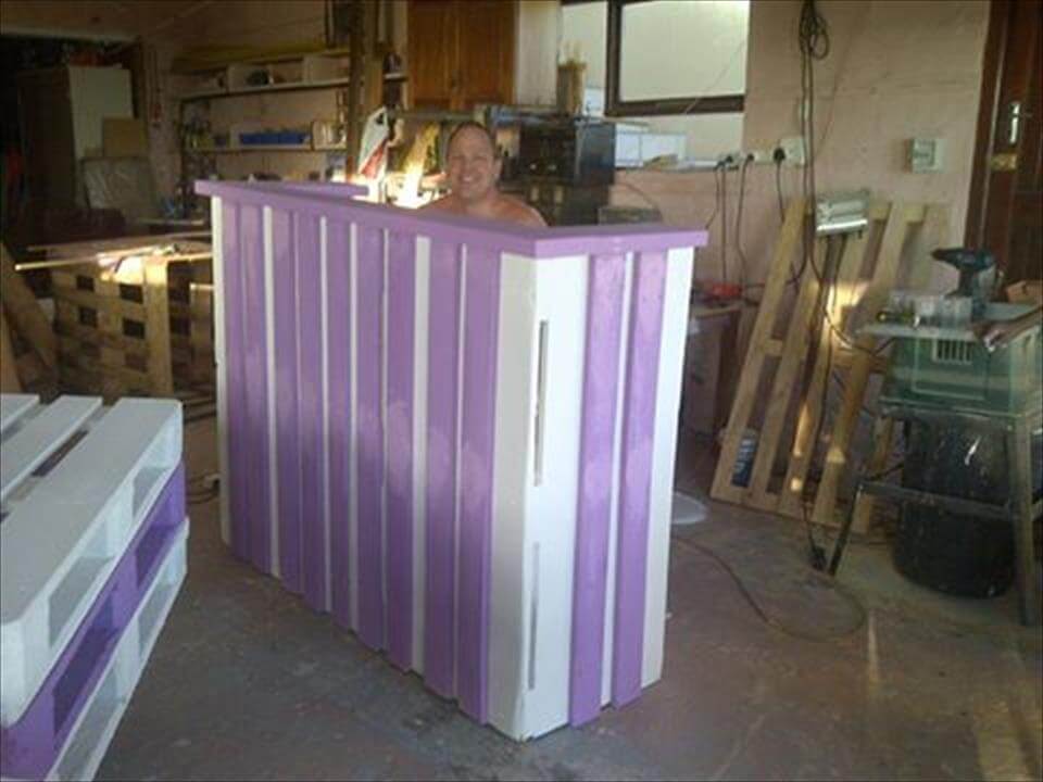Pallets Wood Reception Desk Easy Pallet Ideas Pallets Wood Reception Desk Easy, How To Build A Receptionist Desk