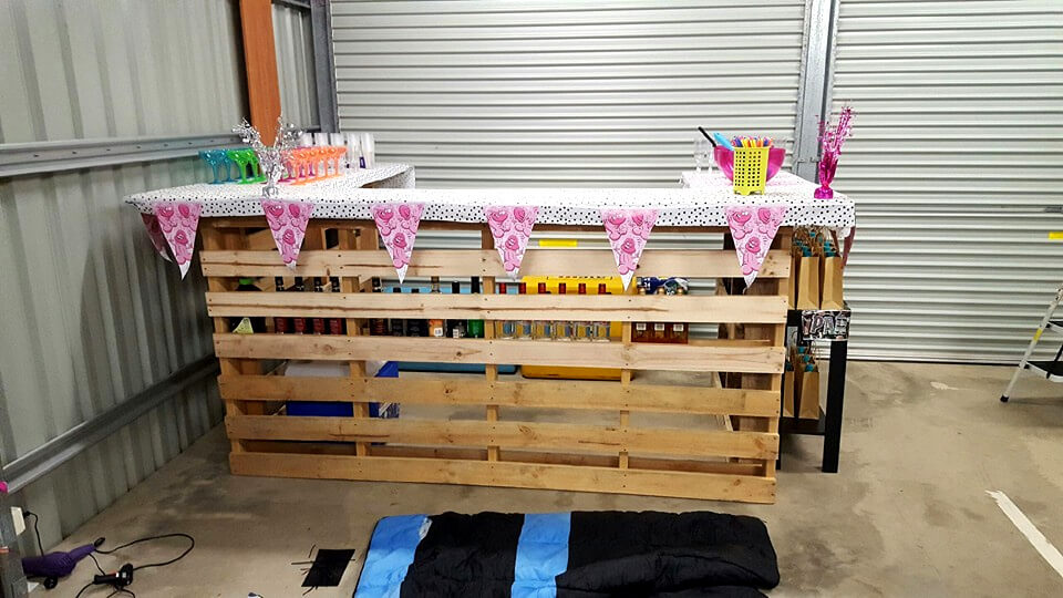 Build A Bar With Pallets Easy Pallet, Pallet Bar Table Dimensions